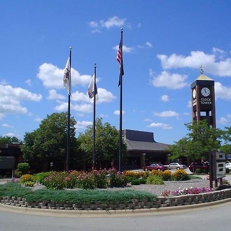 Clock Tower Resort And Conference Center - Rockford Exterior photo