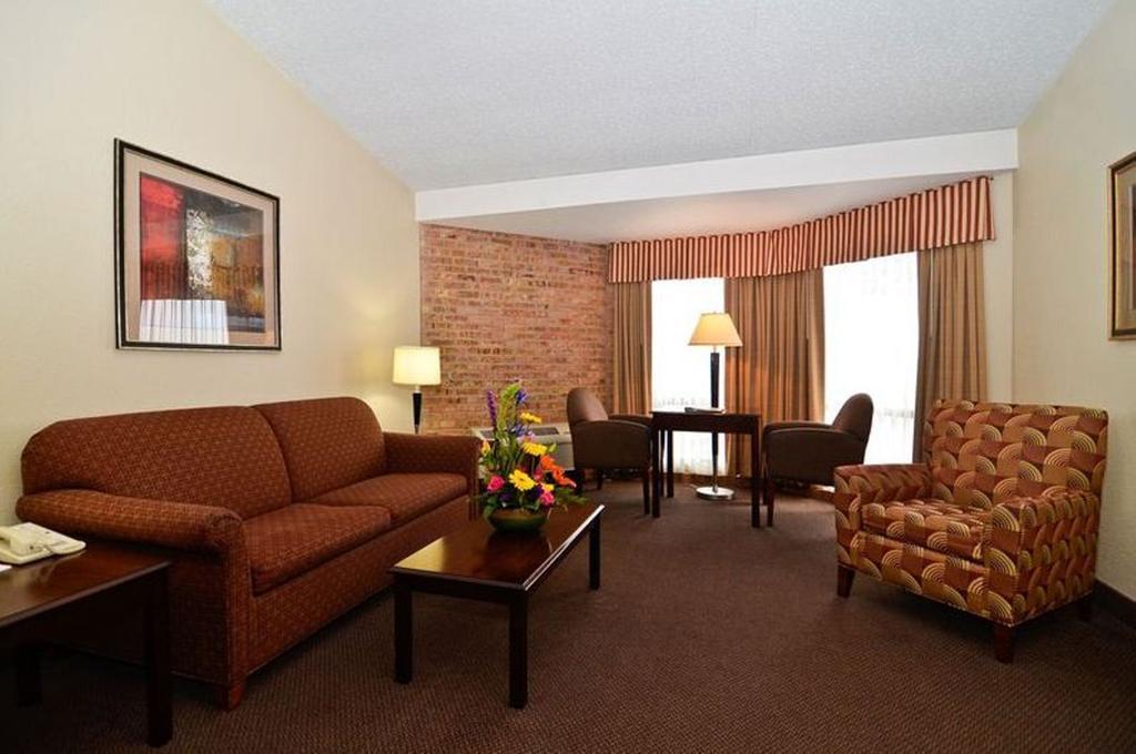 Clock Tower Resort And Conference Center - Rockford Room photo